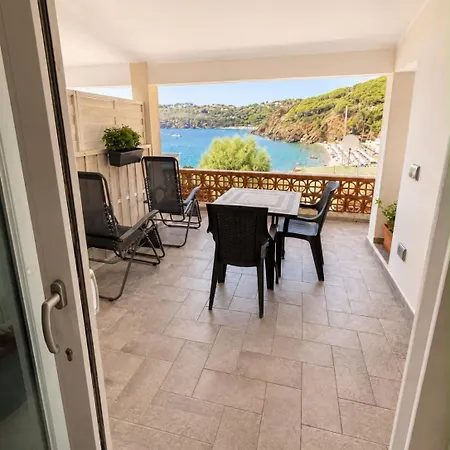 Pareti Di Mare 40 Mt Dalla *